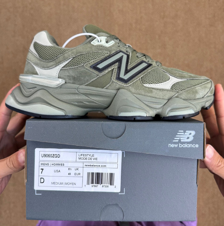 NEW BALANCE 9060