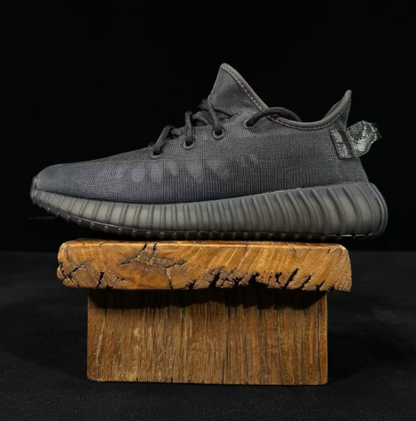YEEZY
